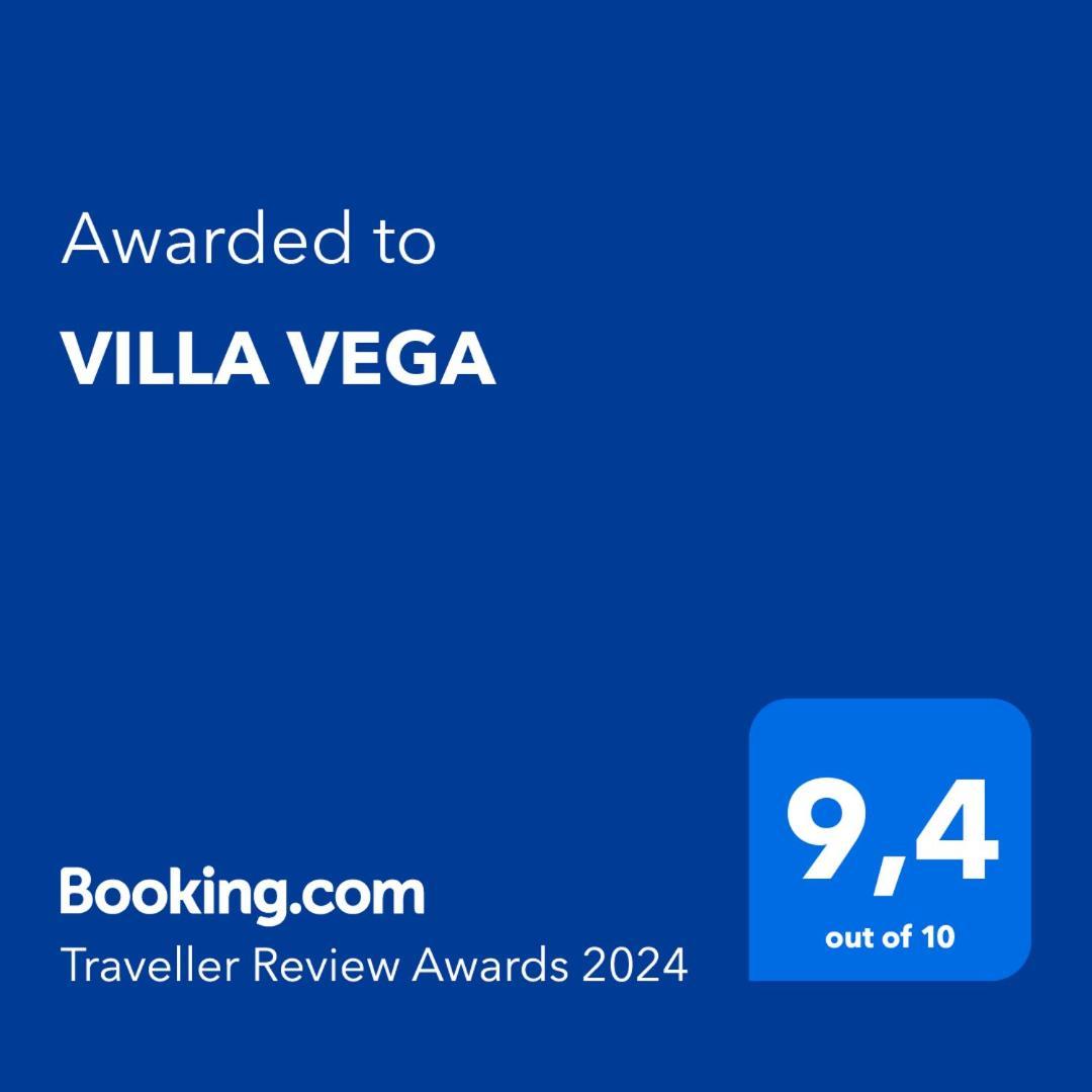 Villa Vega フォンターネ・ビアンケ エクステリア 写真